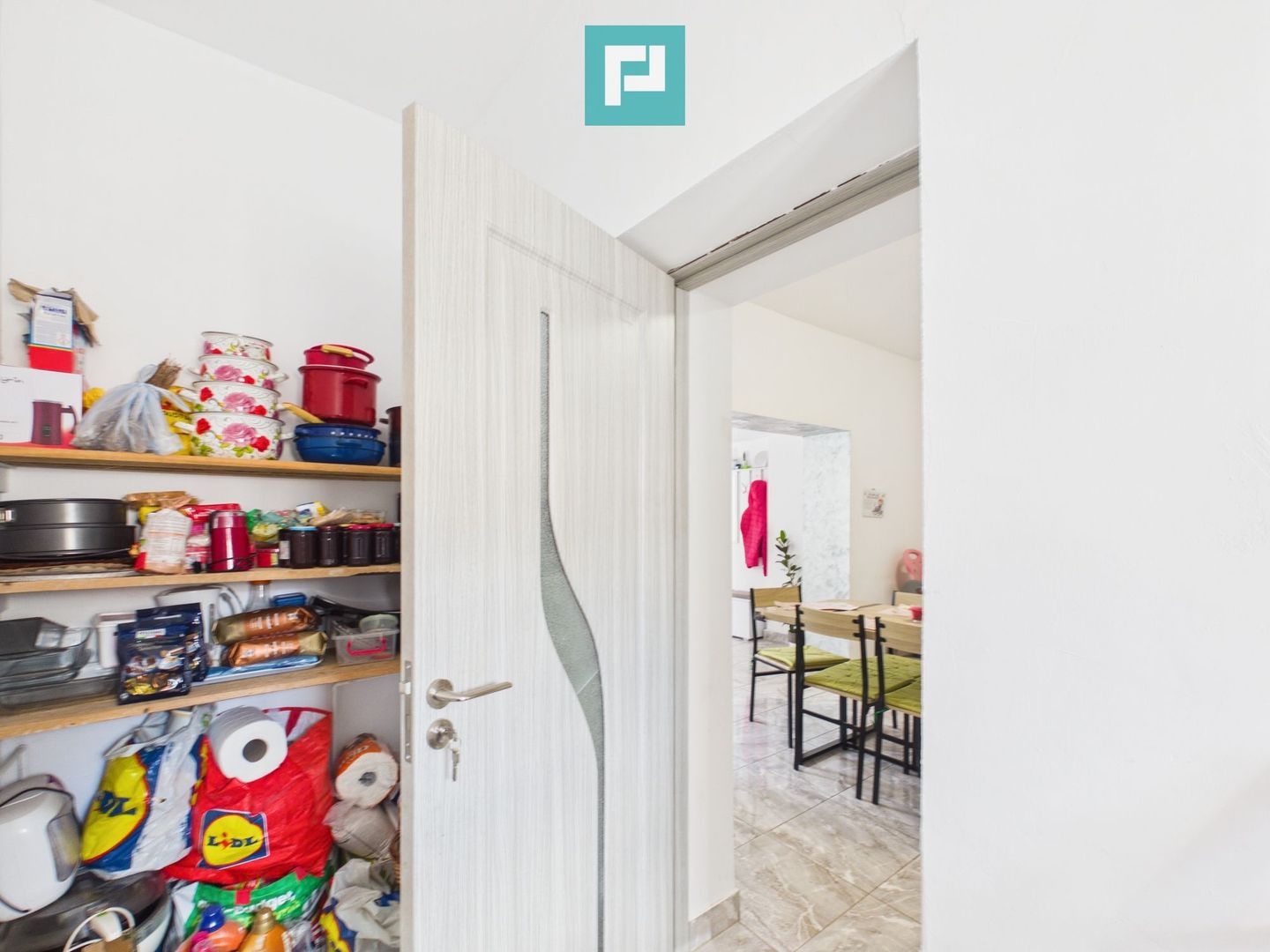 Casă individuală 3 camere,teren de 1500Mp Bătania - Poză 15