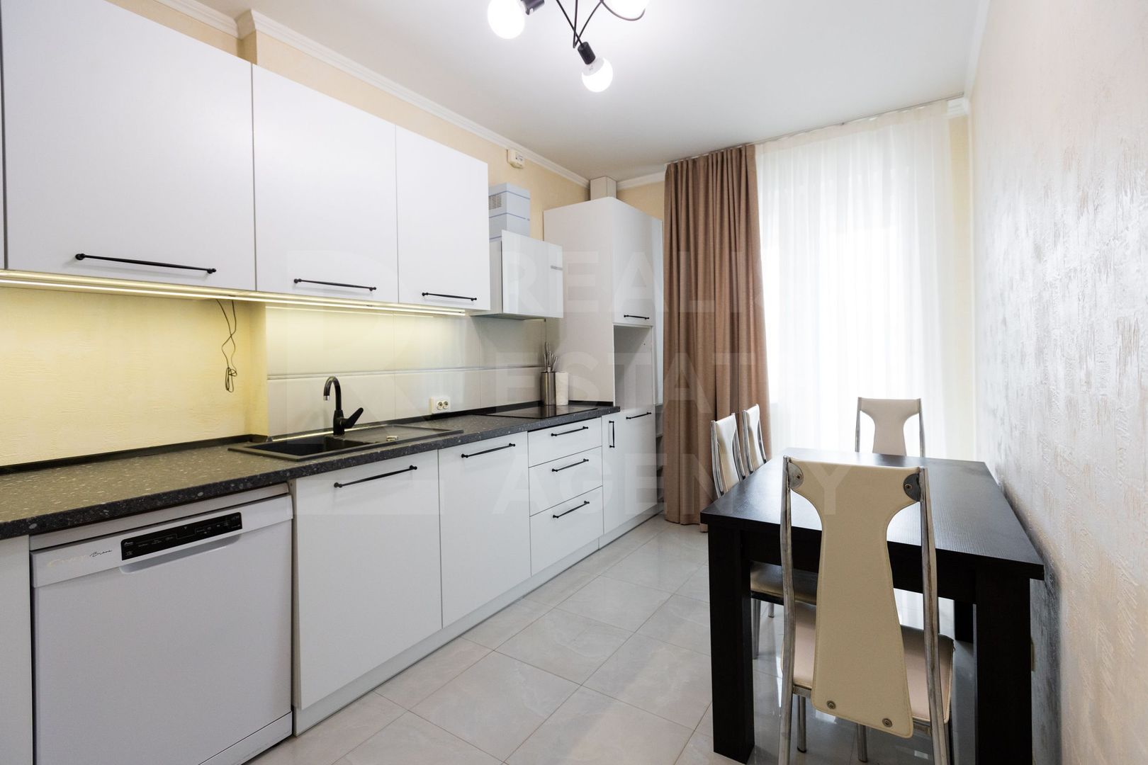 Chirie, apartament, 1 cameră, strada Valea Trandafirilor, Botanica - Poză 1