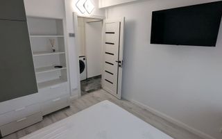 Apartament 2 camere, decomandat - Poză 2