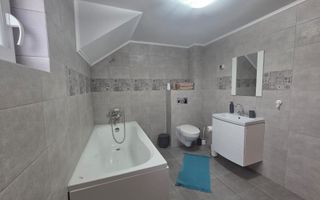 Casă de închiriat - Zona Gușterița, vedere spre munte - Poză 17