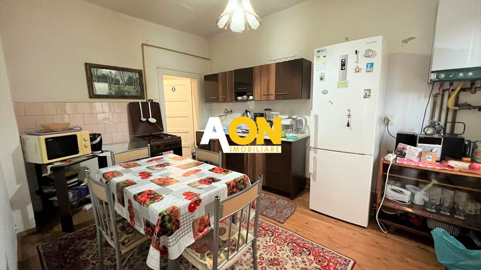 Casa de vanzare, 1000mp teren, ultracentral - Poză 5