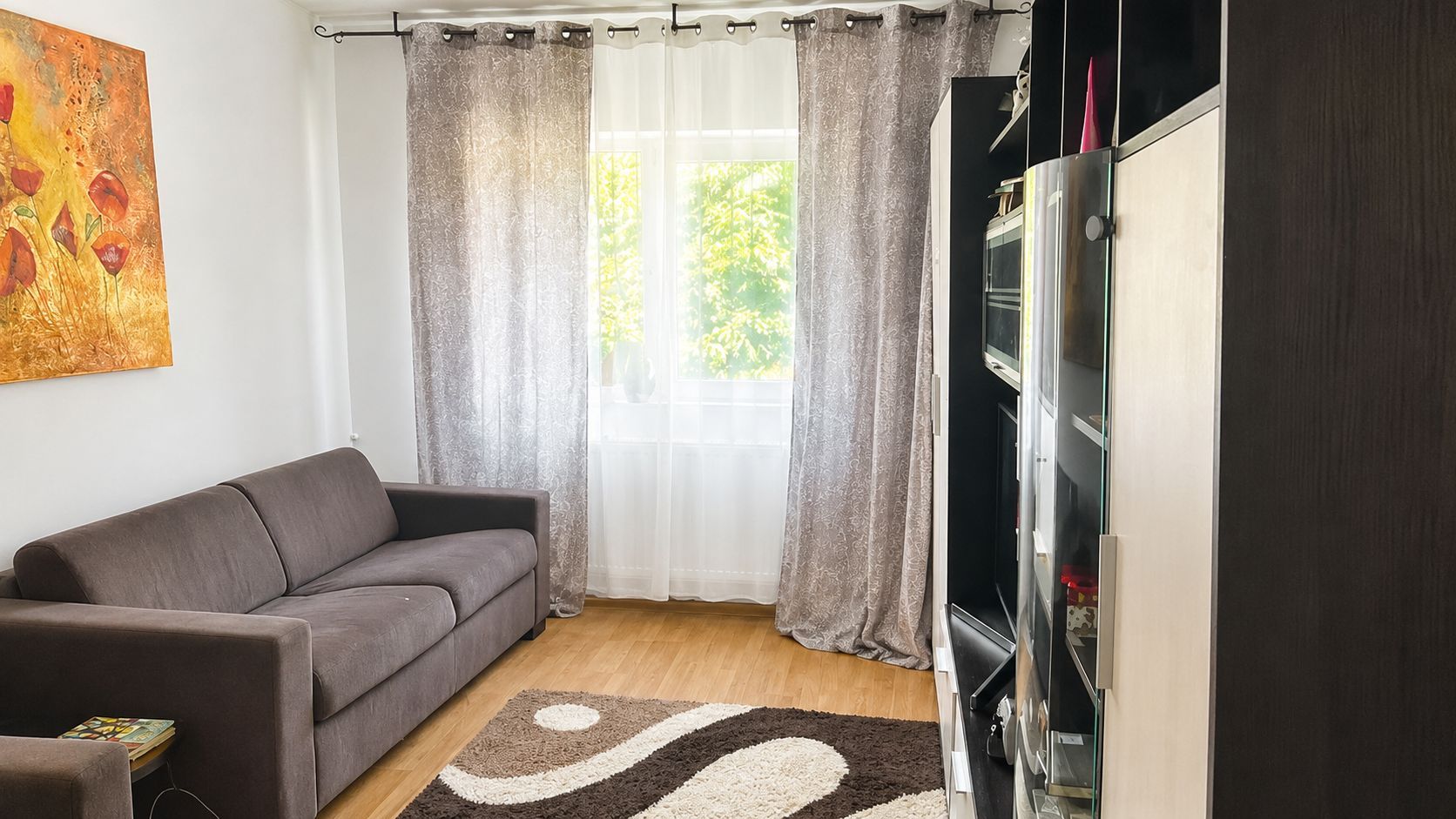Apartament 2 camere Dec 47 mp Nicolina 1, 400 euro - Poză 1