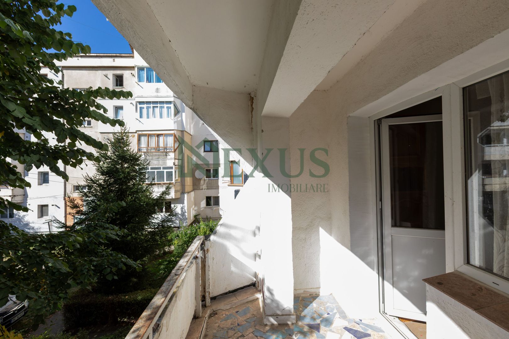 Apartament cu 4 camere, 90 mp, etaj 1 – Zona Nord, Bacău - Poză 25