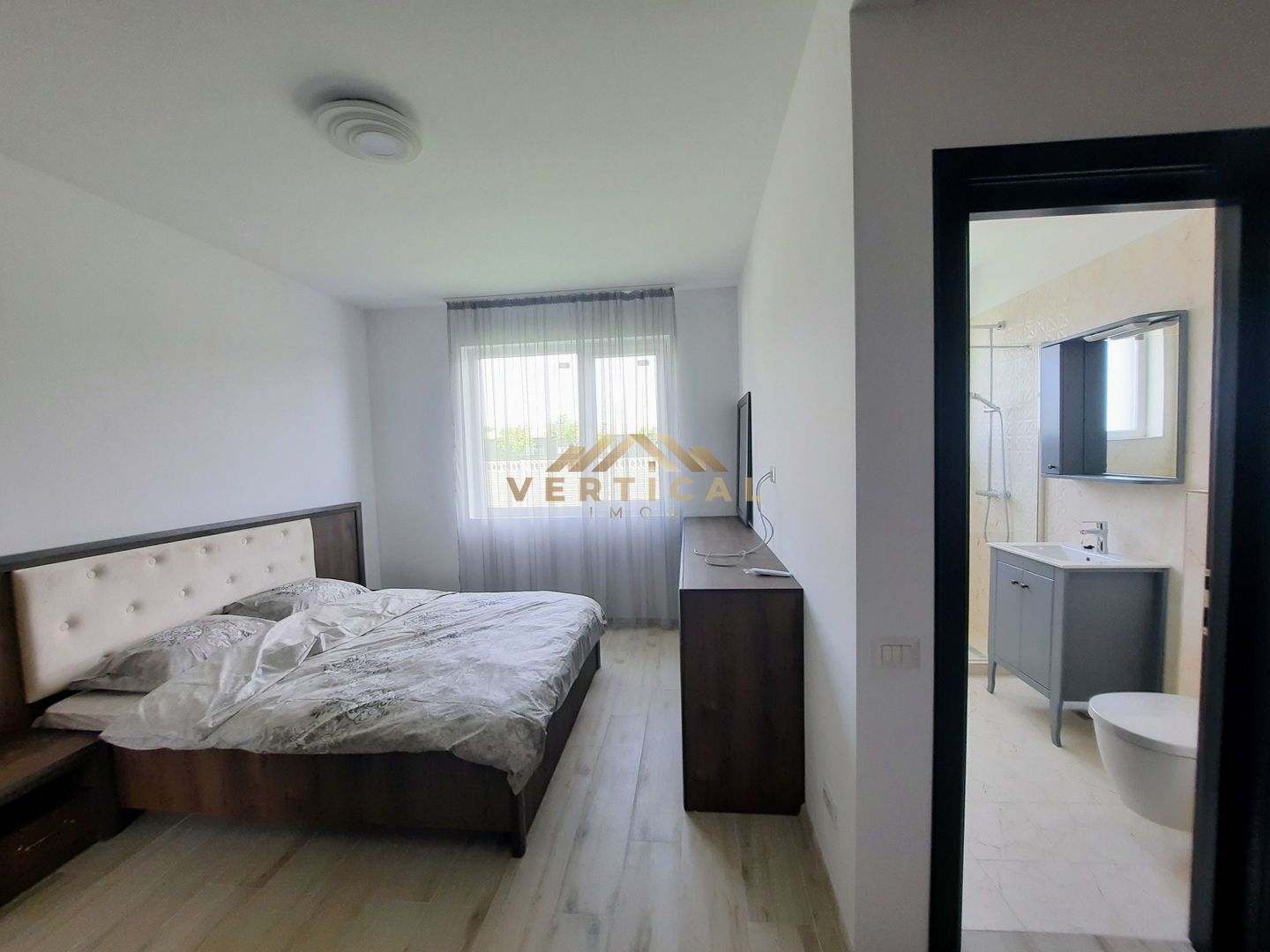 Casa parter de inchiriat cu 3 camere - comuna Berceni - Poză 8