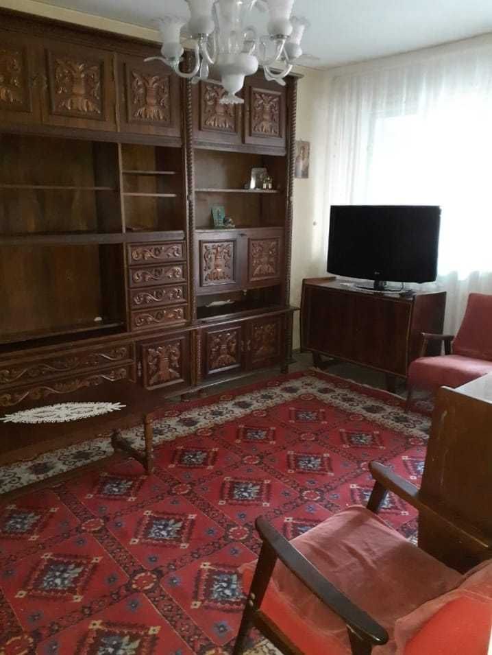 Vand apartament 3 camere Militari Iuliu Maniu  metrou Gorjului - Poză 1