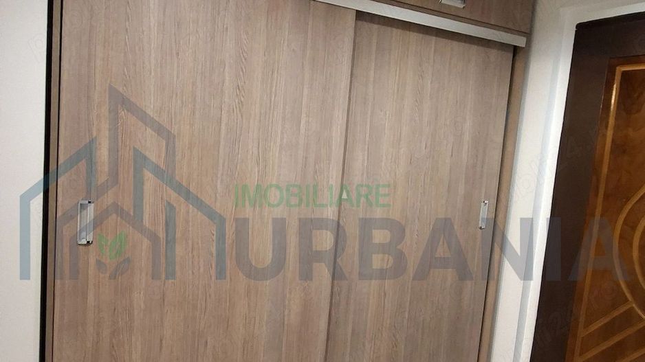 Apartament 2 camere complet renovat, Podu Roș, 53 mp, etaj 1/10 - Poză 2