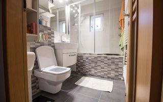 Apartament de 3 camere, decomandat, 2 parcarii, zona Minerva - Poză 8
