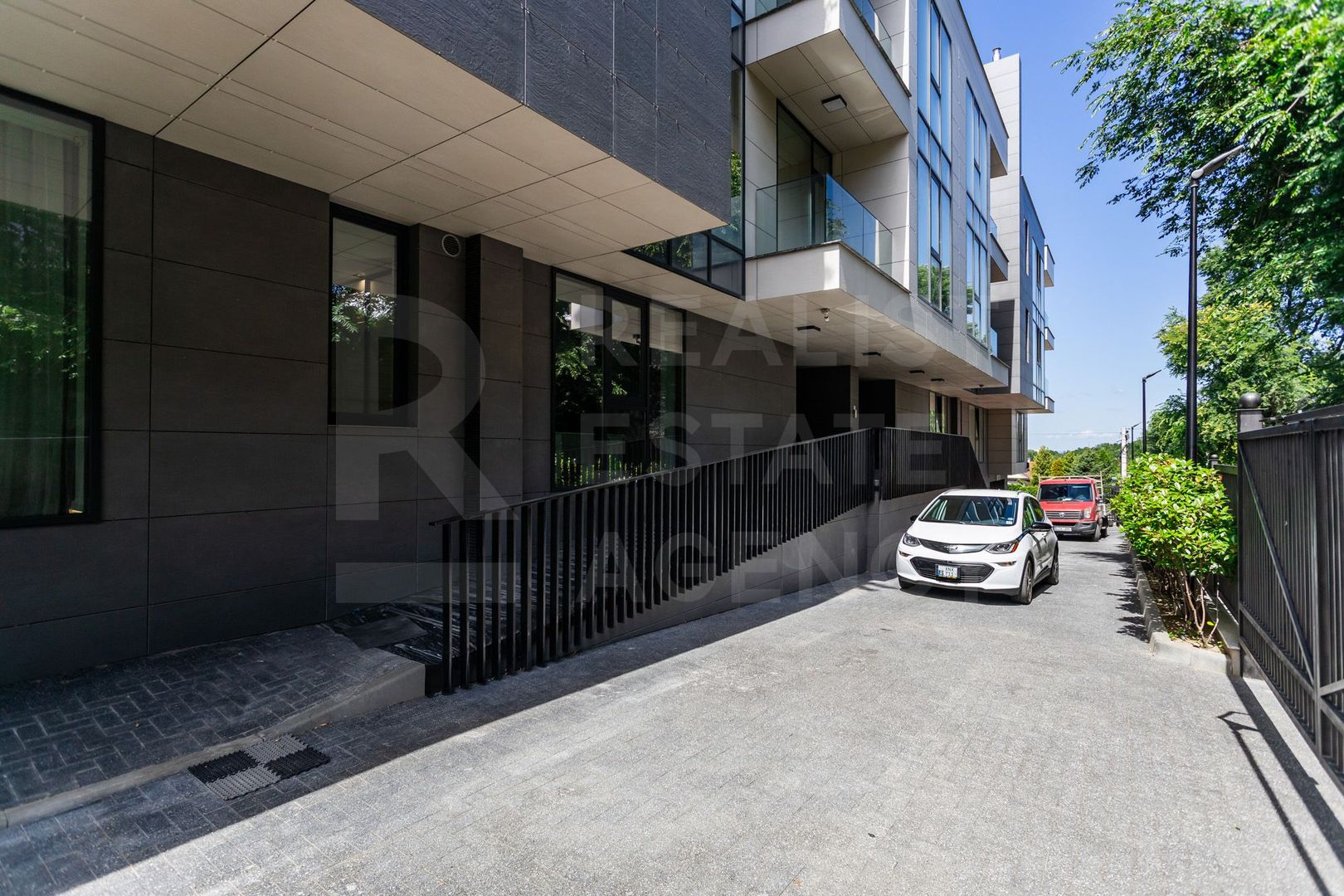 Chirie, apartament, 4 camere, str. Universității, Centru - Poză 34