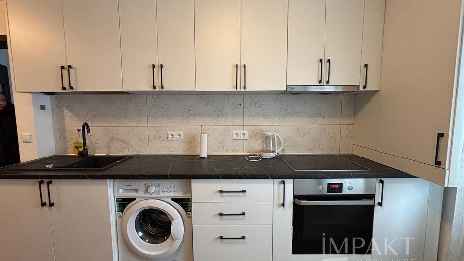 Apartament cu 3 camere, prima închiriere după renovare- zona UMF - Poză 13