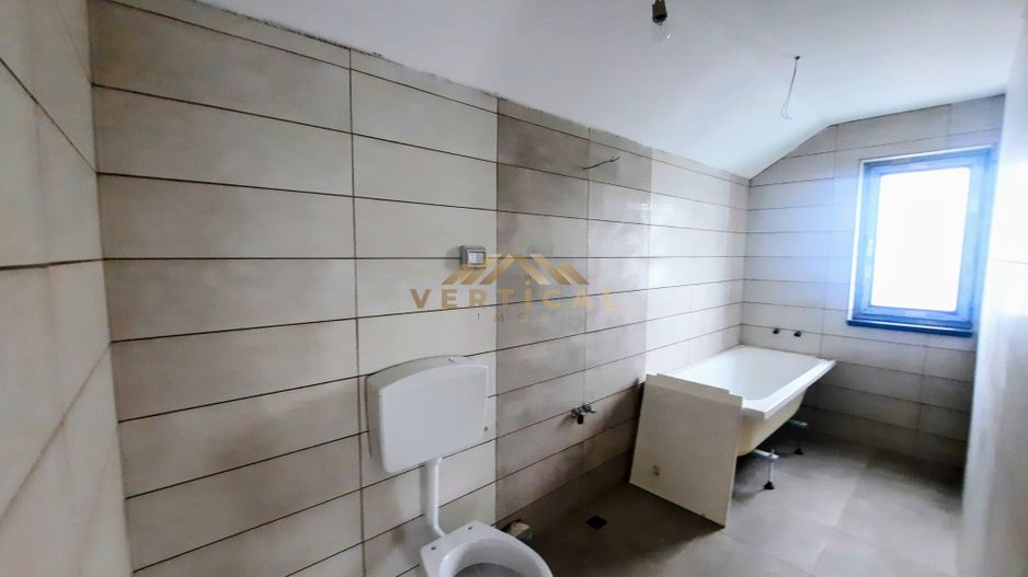 Vila 4 camere in comuna Berceni - Poză 11