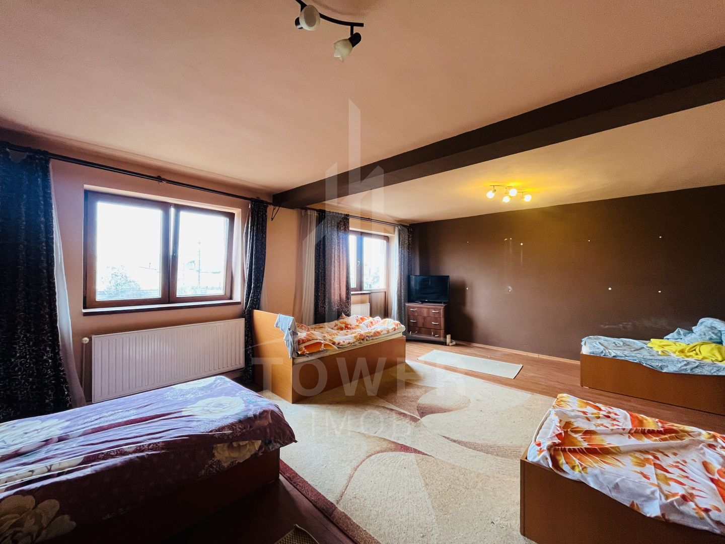 Casă de închiriat-Veterani - Poză 24