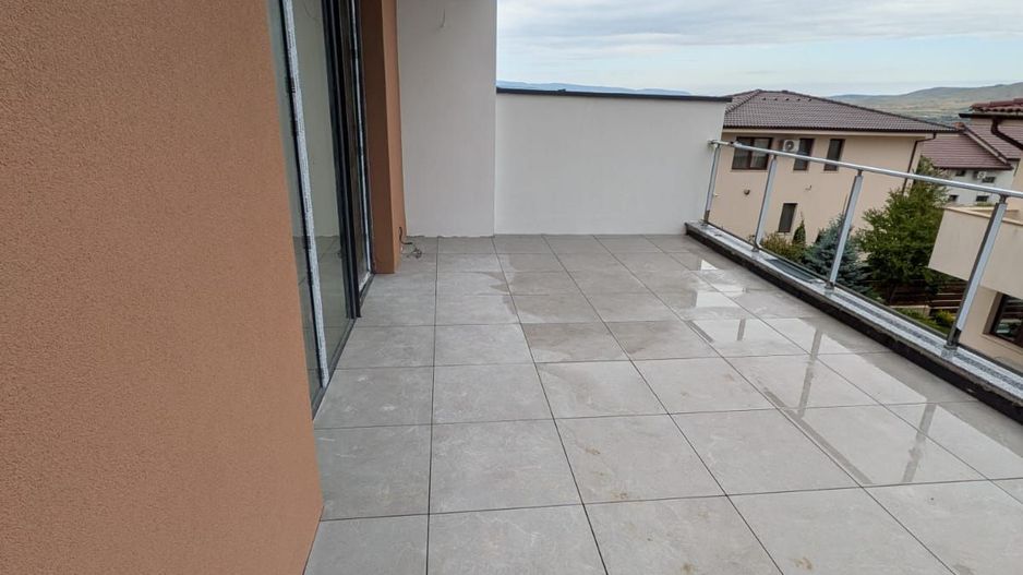 Duplex semifinisat, zona Vivo - Poză 17