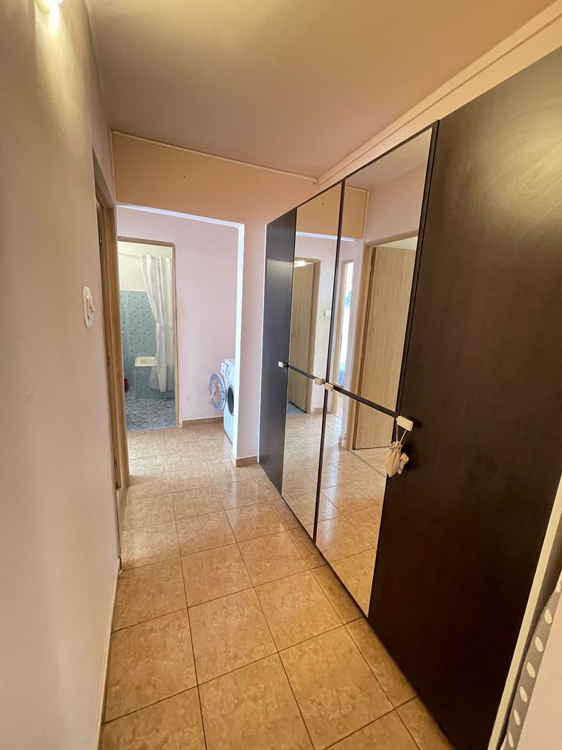 Lipovei | 3 camere | Decomandat | Mobilat-Utilat | Acoperiș - Poză 9