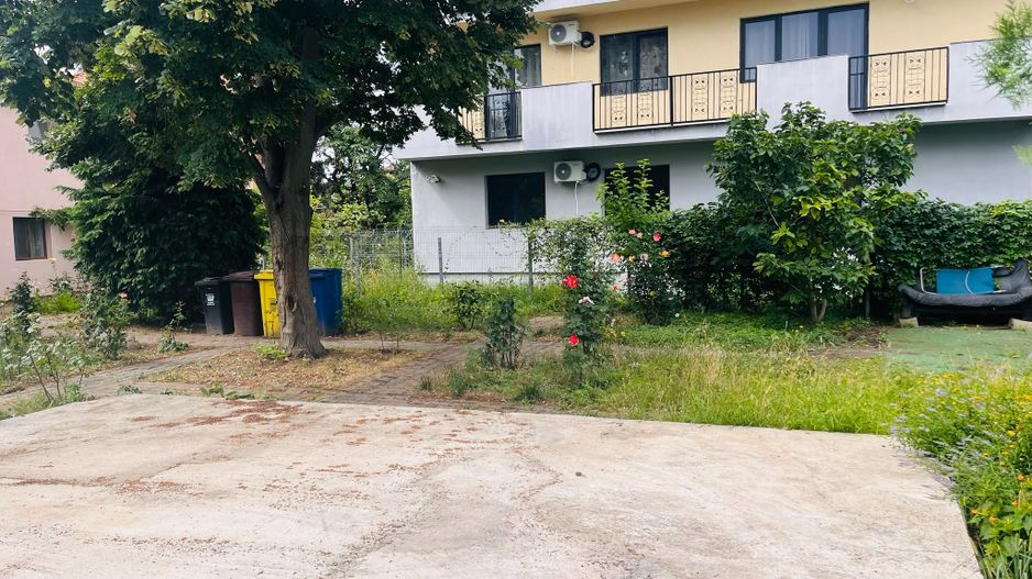Oaza de liniste si verdeata, aproape de Km 0 -  Brestei, zona Obedeanu - Poză 17