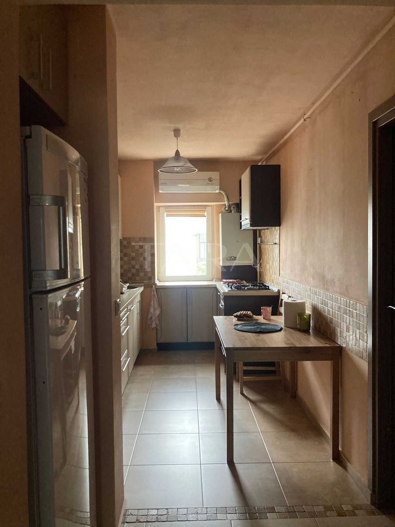 Apartament 3 camere, complet renovat, etaj intermediar – Aurel Vlaicu. - Poză 2