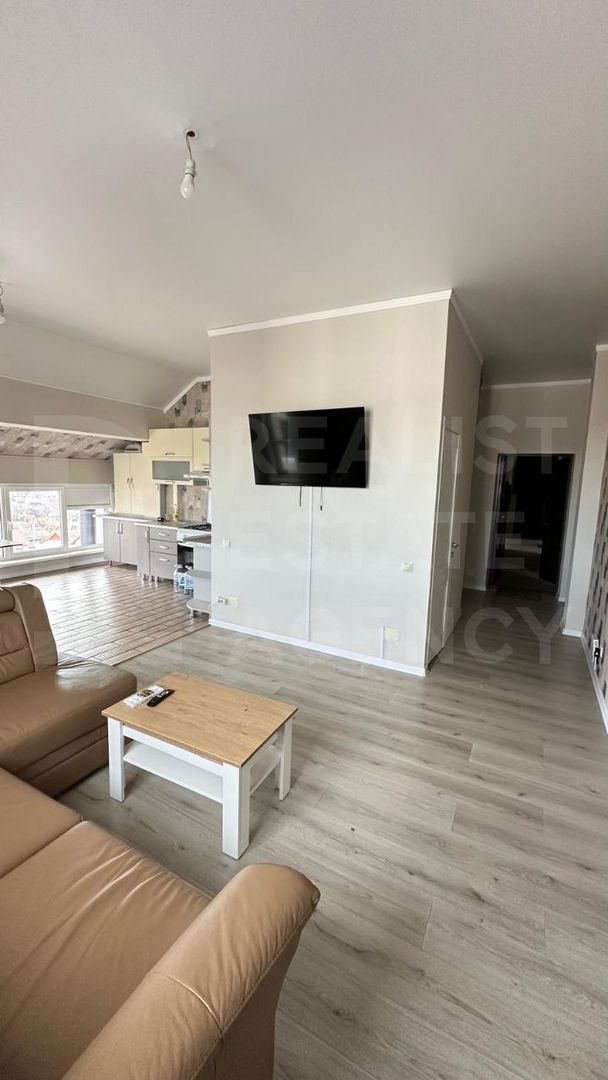 Vânzare, apartament, 3 camere , str. Alexandru cel bun, Hîncesti. - Poză 2