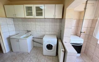 Vand apartament cu 2 camere decomandat in Calea Lipovei - Poză 11