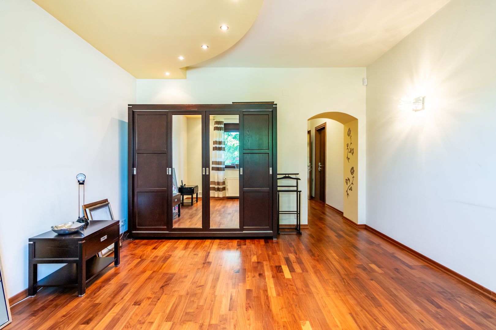 Vila premium de vanzare Balotesti/ piscina/ ponton/ deschidere la lac - Poză 19