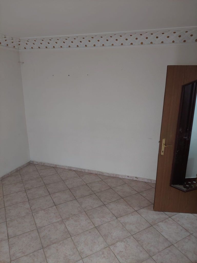 Apartament in Crângași - Poză 3