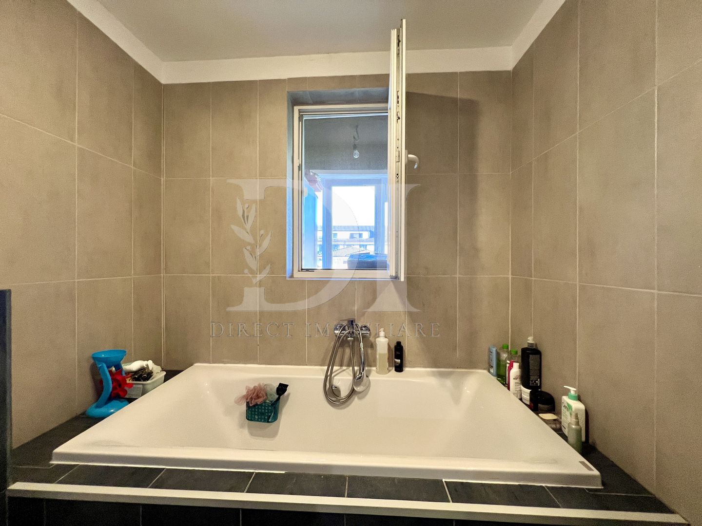 Apartament trei camere / Parcare / Zona Parcul Poligon - Poză 15