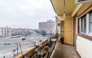 Apartament cu 4 camere decomandat cu vedere panoramica