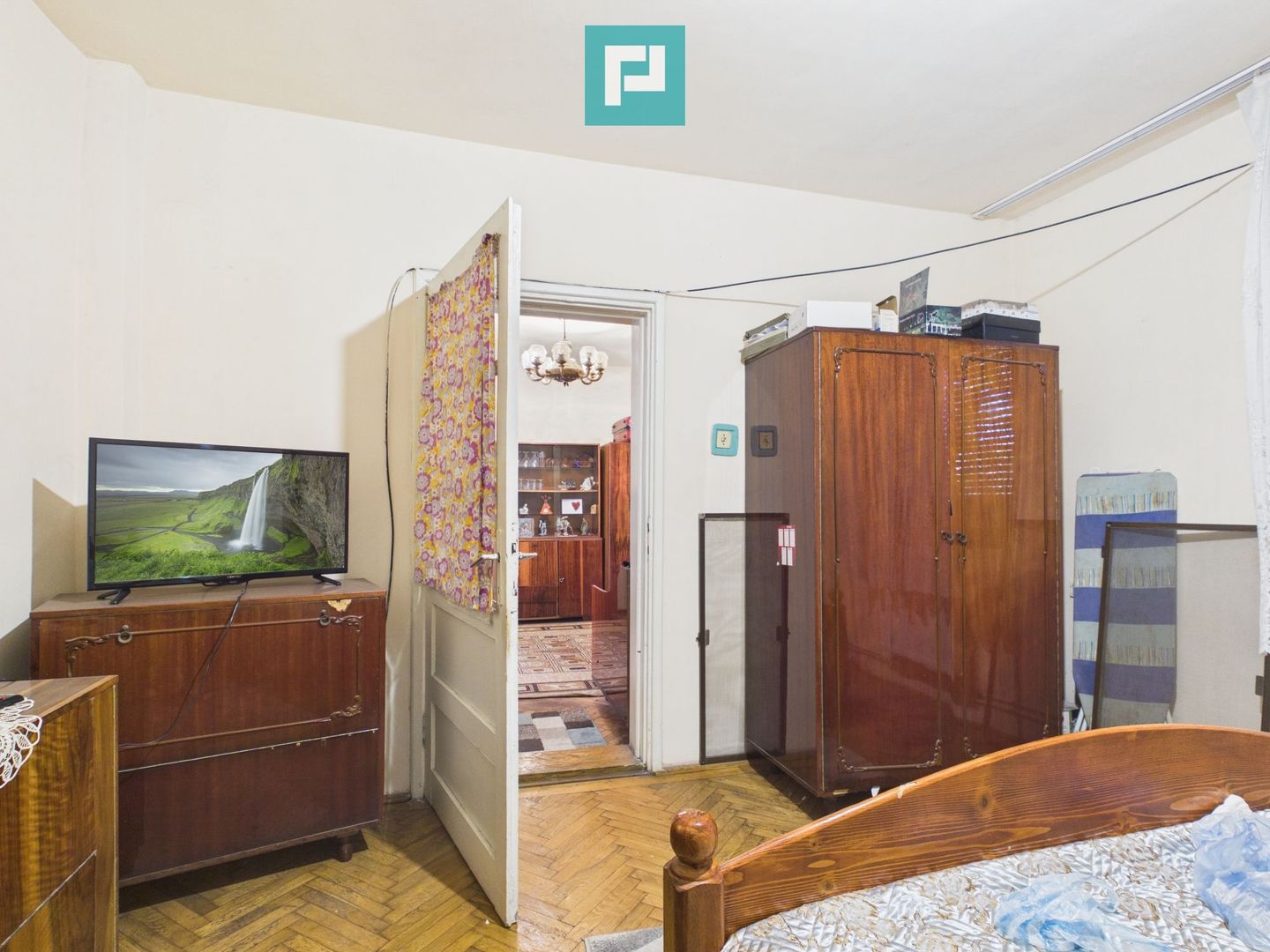 Casă de familie cu grădină și potențial în Giroc - Poză 4