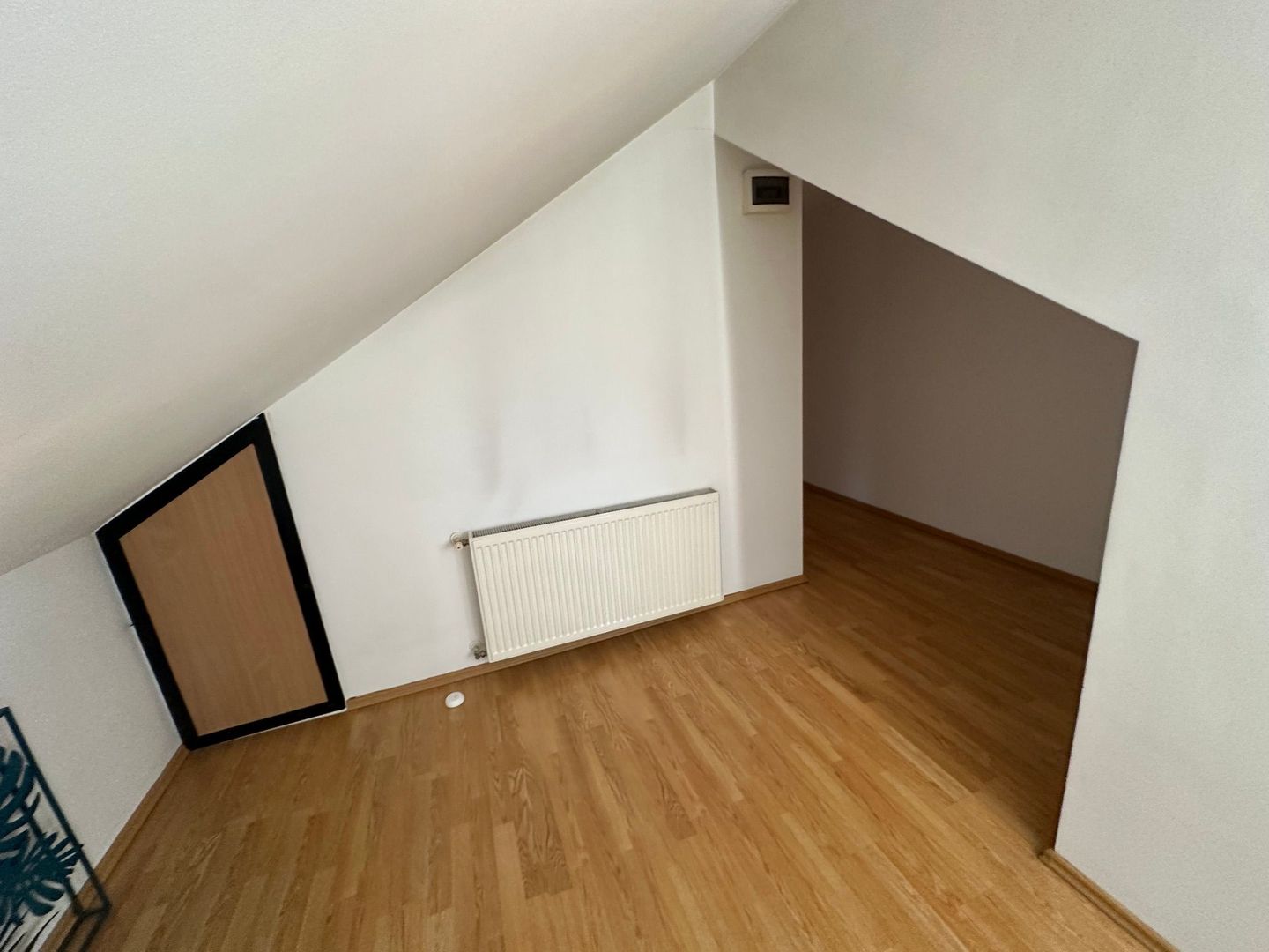 Casa Parter + Mansarda în Braytim - Poză 35