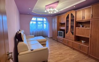 Apartament 2 camere de vânzare, Strada Varnav. - Poză 2