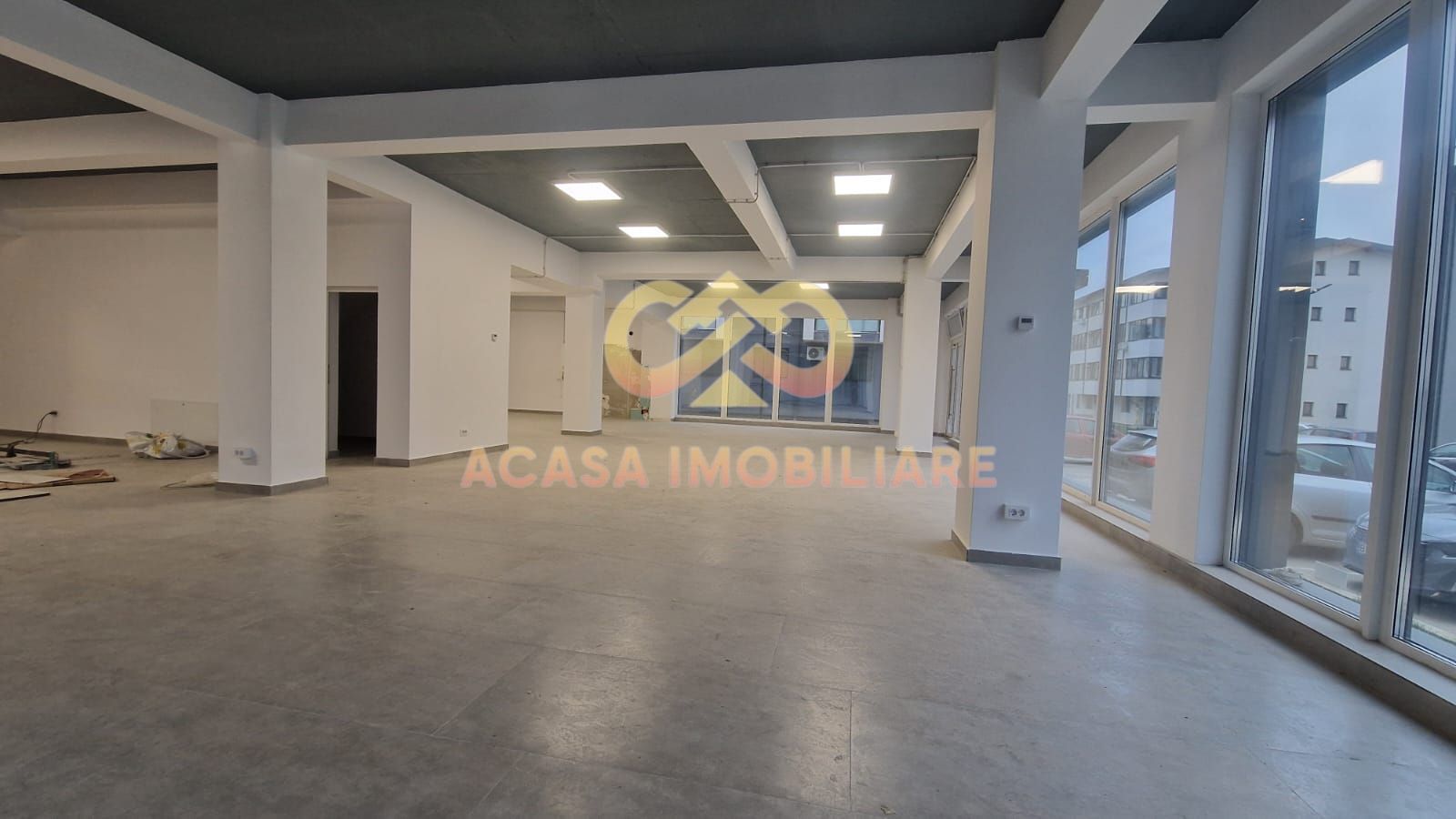 CUG SPATIU COMERCIAL PRIN DESTINATIE  NOU 261MP - Poză 1