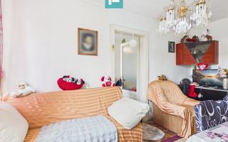 3 camere la super pret – Str. Borsecului - Poză 4