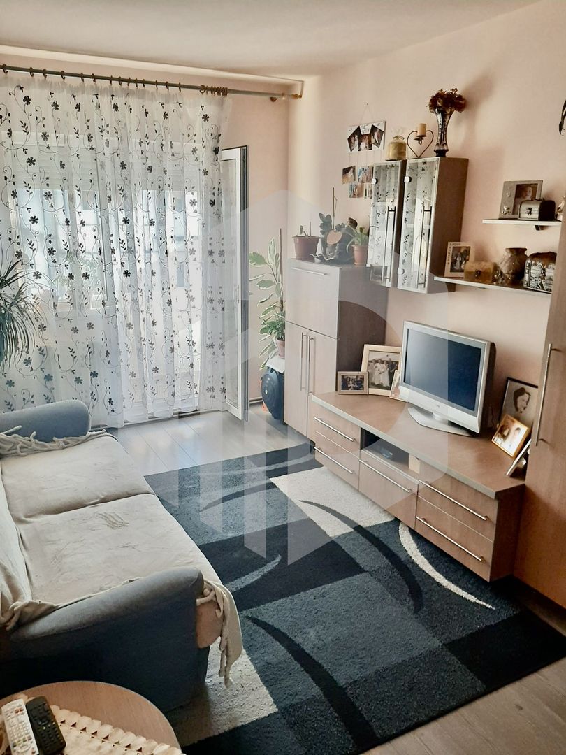 Apartament 2 camere decomandat / Valea Aurie - Poză 1