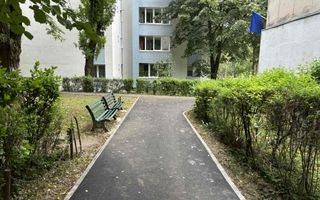 Apartament cu 2 camere (Moldovei-Aleea Covasna) - Poză 8