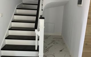 Duplex lipit prin garaj! Dumbravita - Poză 8