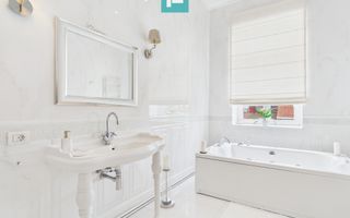 Apartament deosebit în clădire istorică central - Poză 18