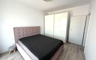 Apartament in Complexul Iris - Poză 3