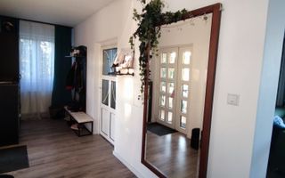 BRASADAS vinde casa cu 7 camere si teren 890mp în Decebal. - Poză 7