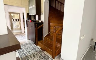 Casa P+M, cu 5 camere, zona Central - Poză 14