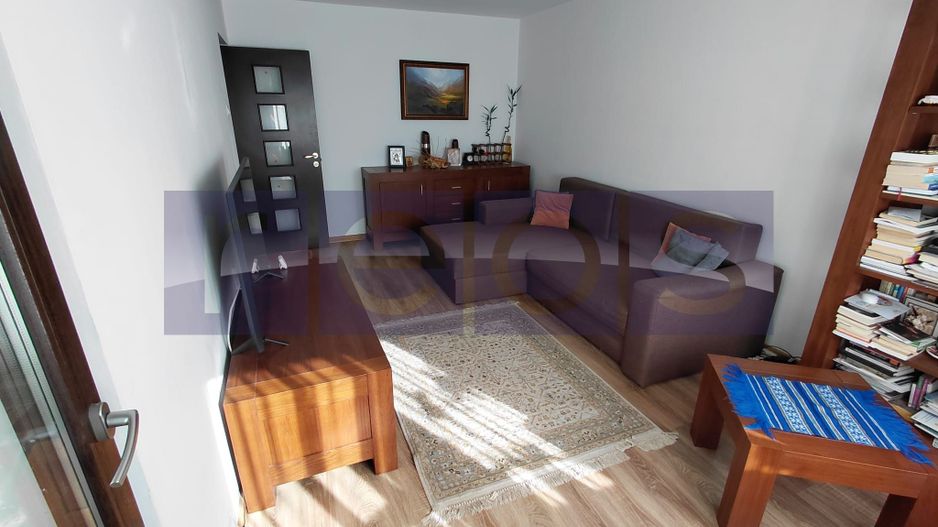VANZARE 3 CAMERE DECOMANDAT DRISTOR - Poză 2