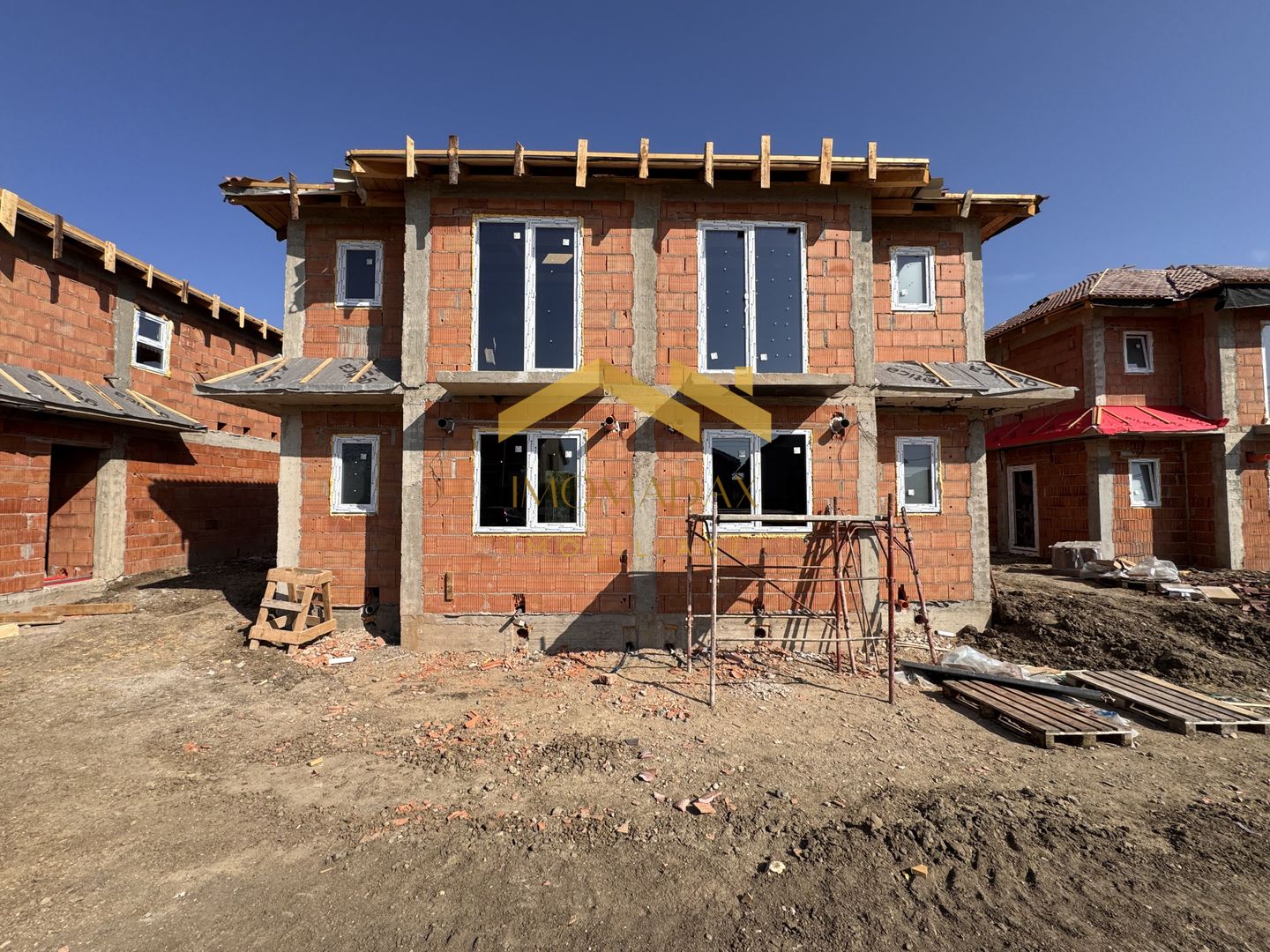 Remetea Mare-3 Camere-Predare la Cheie - Poză 1