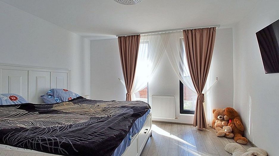 Vanzare vila moderna Stefanesti - Poză 18
