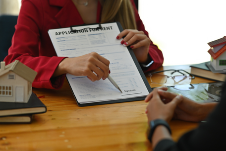 
    Consultanta imobiliara personalizata: