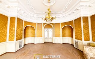 De vanzare | Imobil Istoric | Centrul Aradului - Poză 3