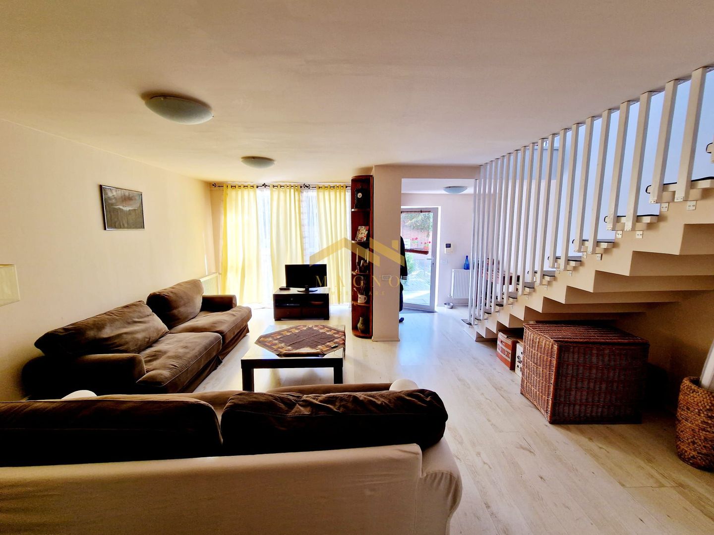 Casa noua insiruita in zona Gradiste - Poză 1