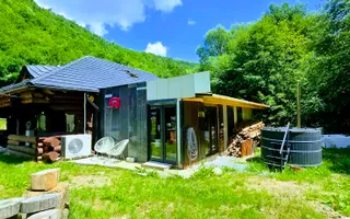 Cabană din lemn rotund, 210mp, ciubăr, jacuzzi, foișor, localitatea Băișoara - Poză 14