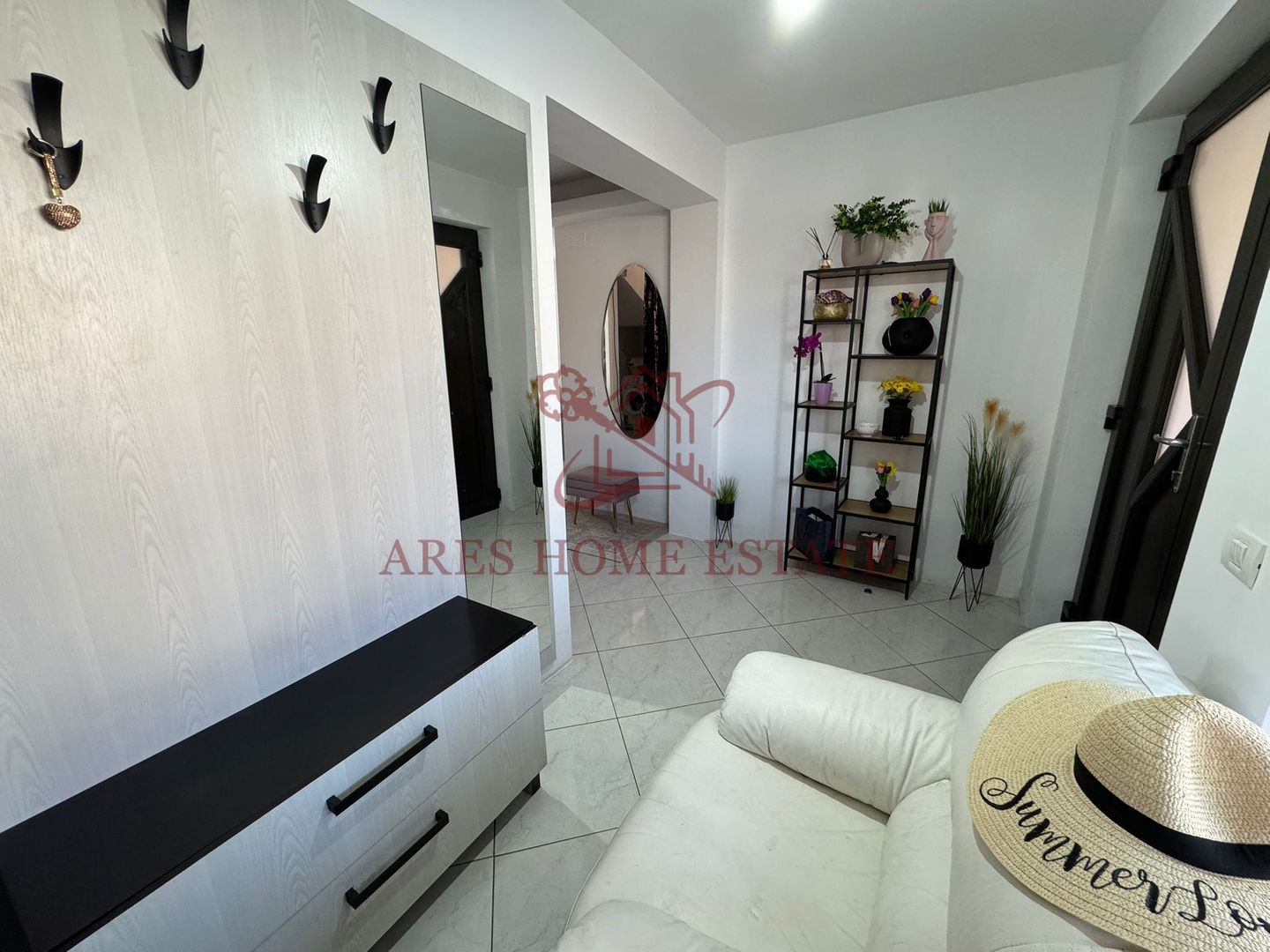 Casă individuală, 5 camere, garaj si curte, comision 0 - Poză 4