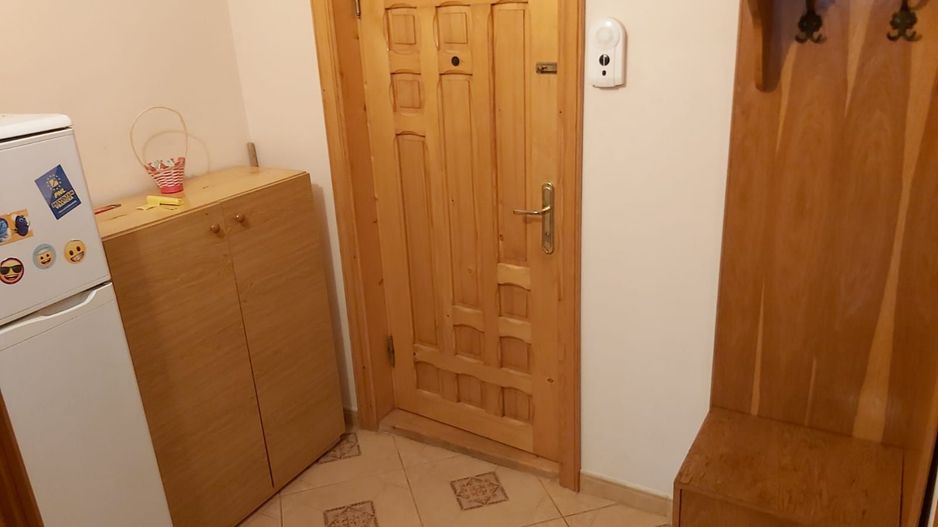 Garsoniera de inchiriat – Focsani, etaj 2, 30 mp, mobilata si utilata - Poză 2