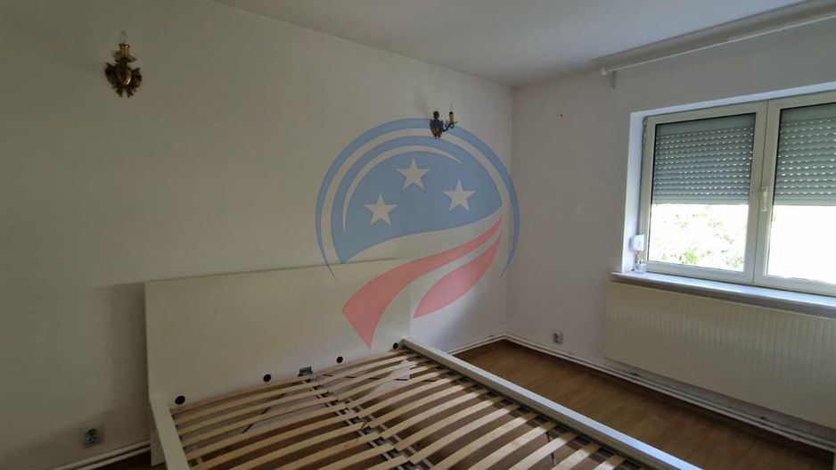 Apartament cu 2 camere de vânzare – Craiova, zona Ștefan Velovan | Etaj 2/2 - Poză 12
