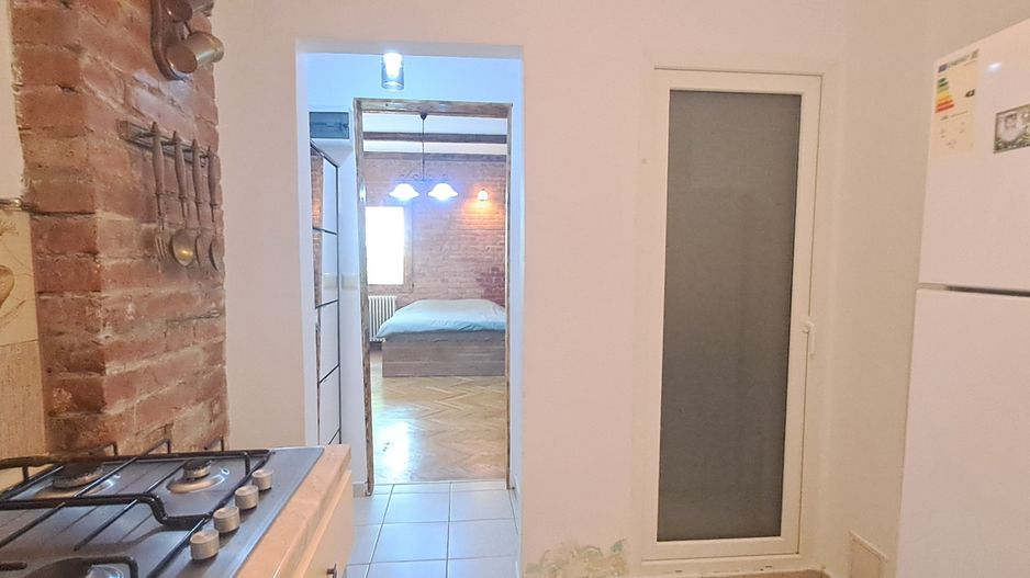 Garsoniera in vila | 10 min Piata Unirii - Poză 5