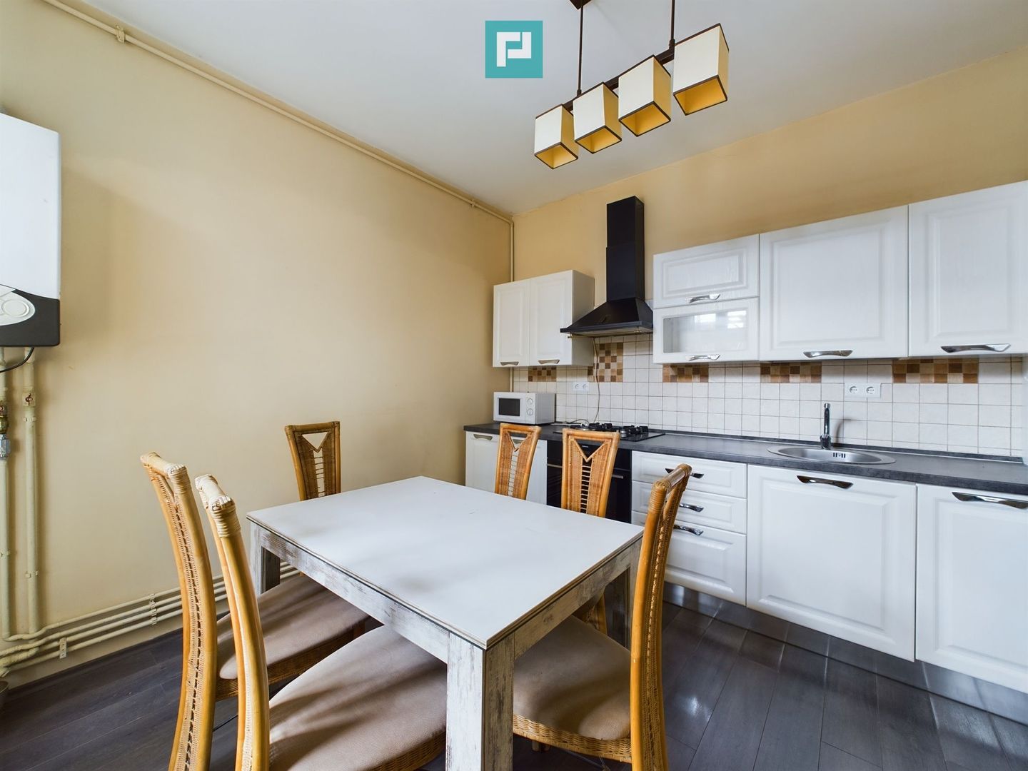 Apartament cu 3 camere Ultracentral - Poză 13