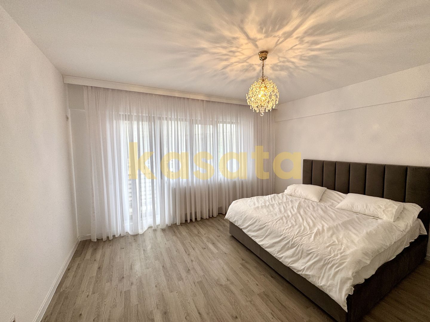 Bucurestii Noi - Soseaua Chitilei - De vanzare apartament cu 4 camere - Poză 7